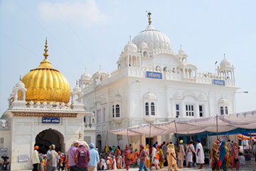 Amritsar to Gurudwaras Tour fromLudhiana